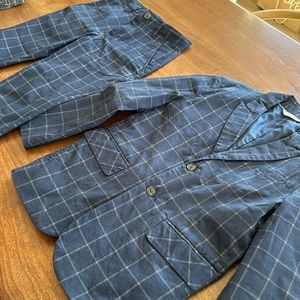 Cat & Jack boys suit